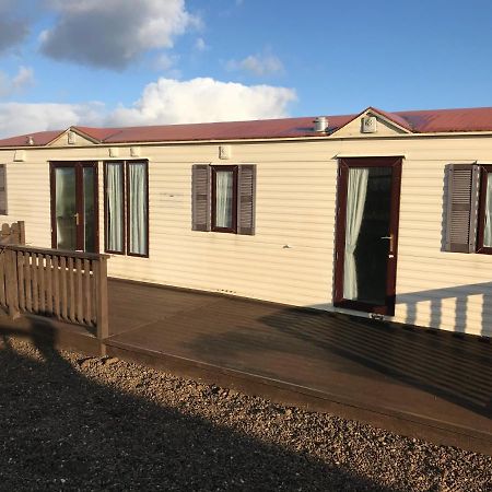 Farm Stay Property Pets And Families Welcome 로스노우라그 외부 사진